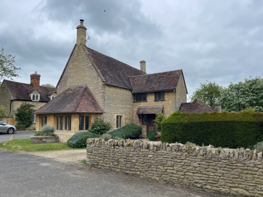 Overbury Property Details -